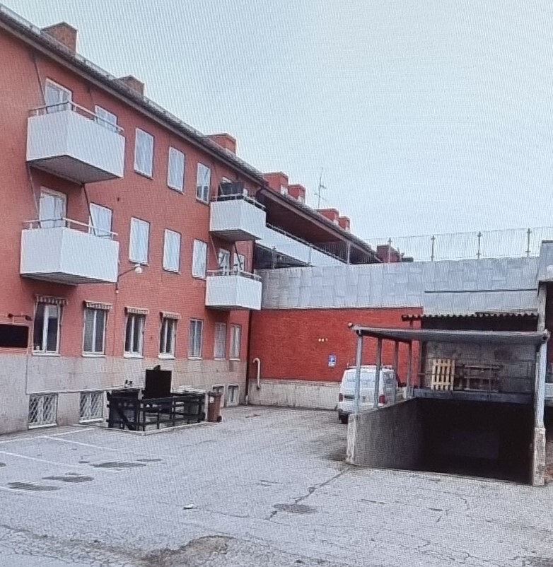 Sandviken garage2